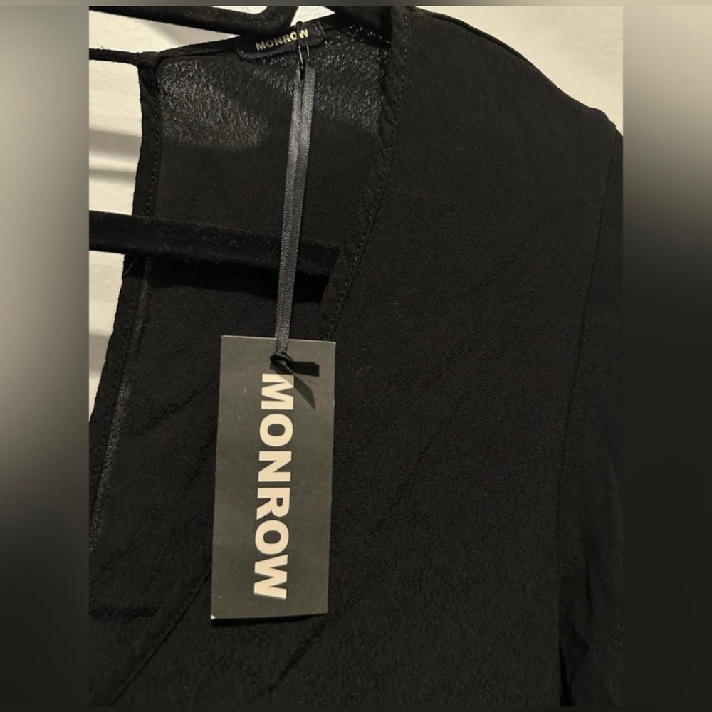 NWT: MONROW Romper ๐ - Picture 4 of 5